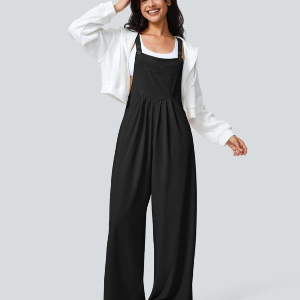 NWT HALARA Black Women's Jumpsuit PETITE